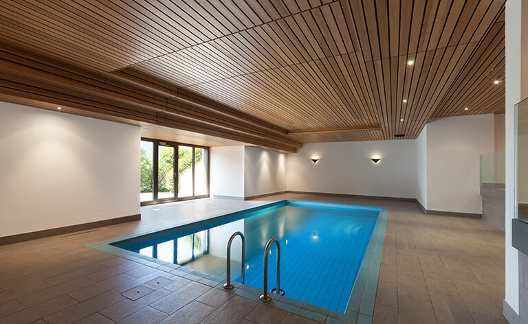piscine intérieur en déshumidification